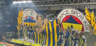 Yıllar sonra 4 tribünde de koreografi! İşte o eşsiz anlar