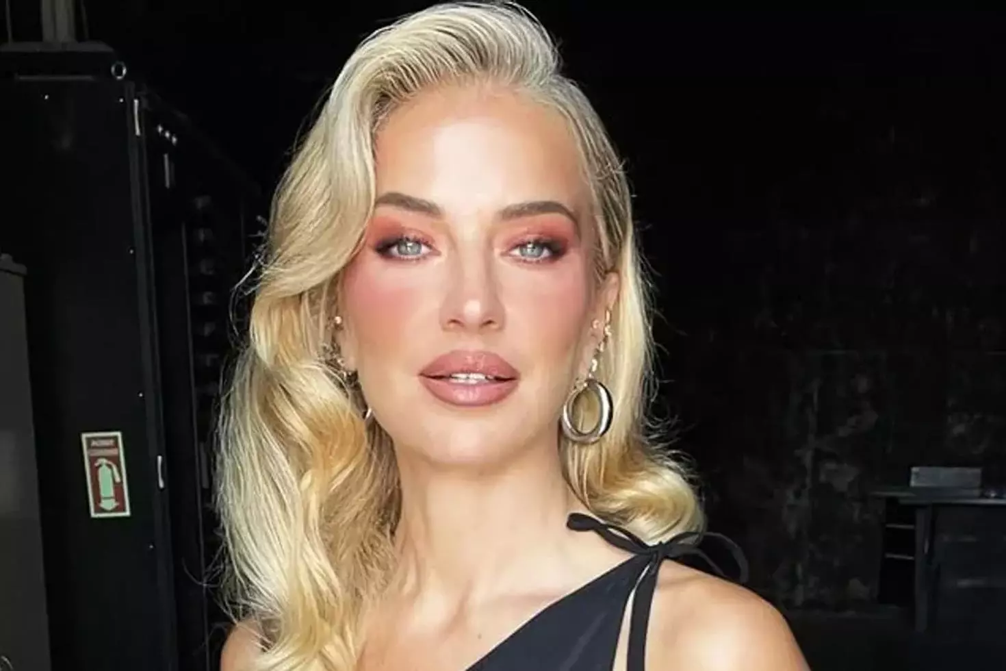 Ünlü sunucu Burcu Esmersoy’dan şaşırtıcı itiraf: 6 yıldır emekliyim