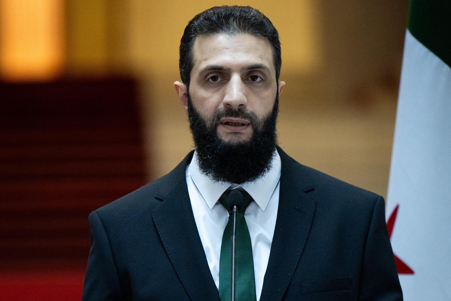 Ahmed Şara tarih verip duyurdu: Suriye’de genel seçimlere gideceğiz