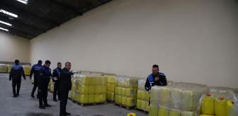 Her biri 20 litre ve hepsine su karıştırılmış! Tam 3 bin 650 bidon