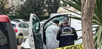 Maltepe'de kargo çalışanı araç içerisinde ölü bulundu