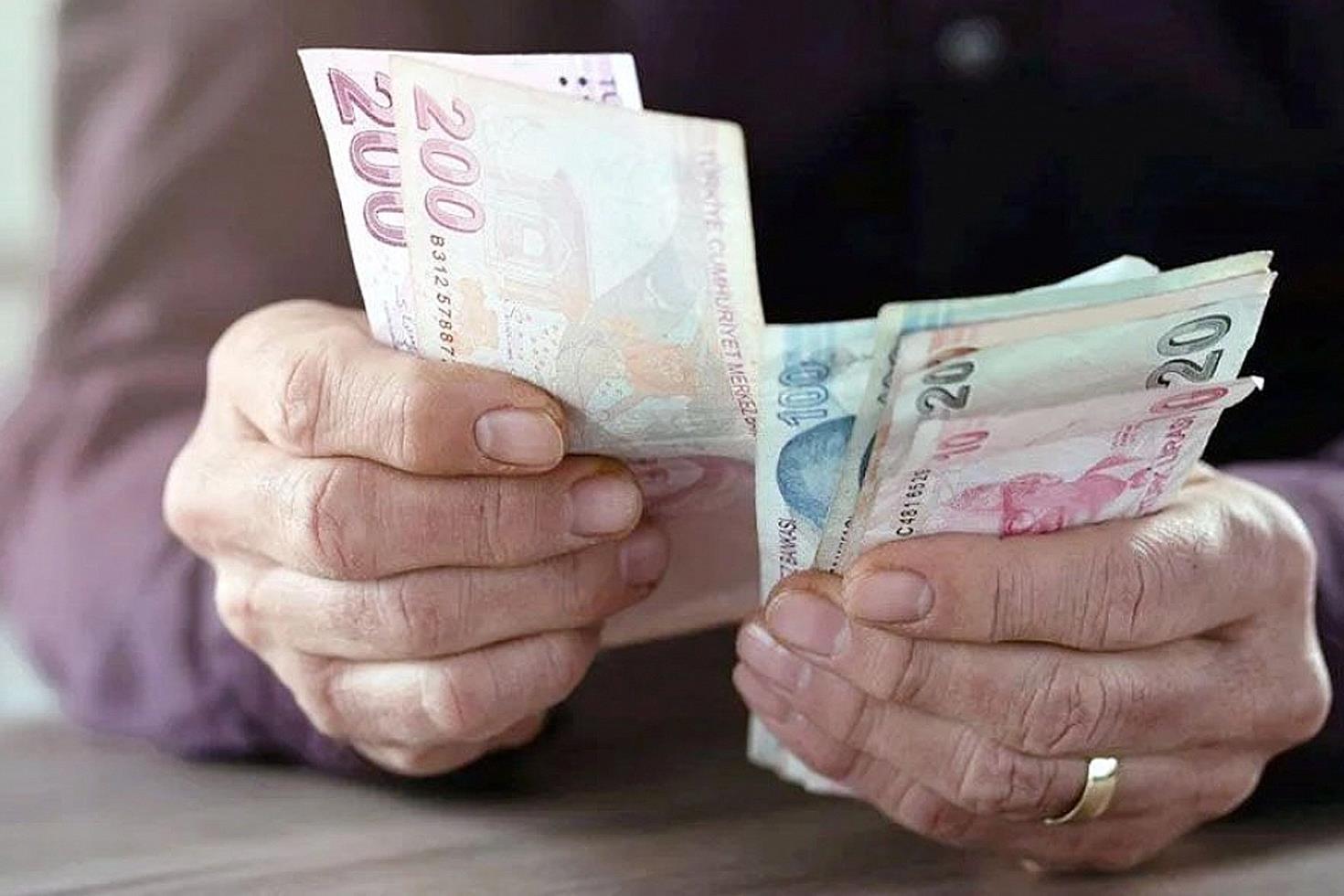 Emekli olmak isteyenler dikkat Prim borçlarına 15 gün içinde büyük zam geliyor