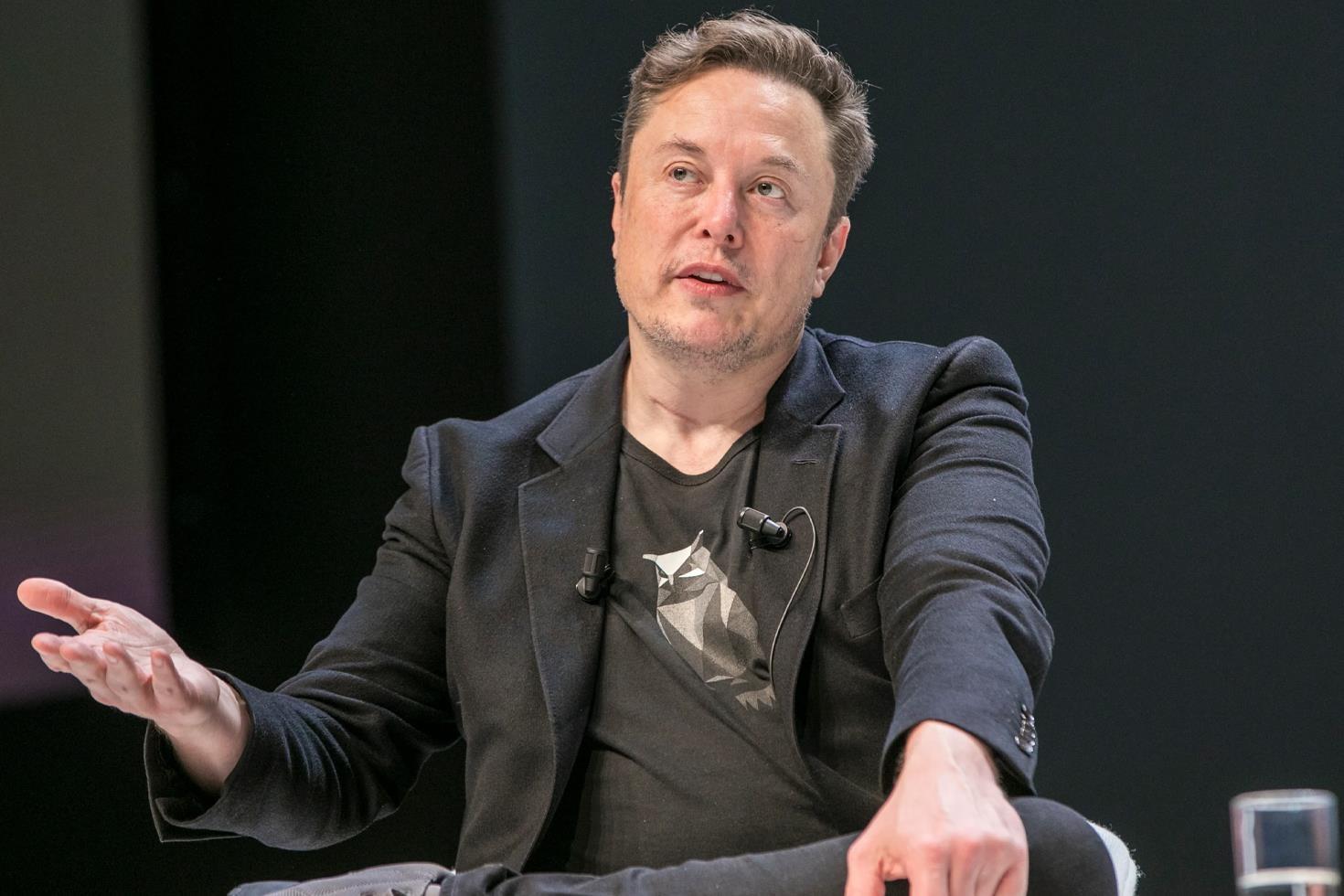 Elon Musk serveti 600 milyar doları aşan ilk kişi oldu