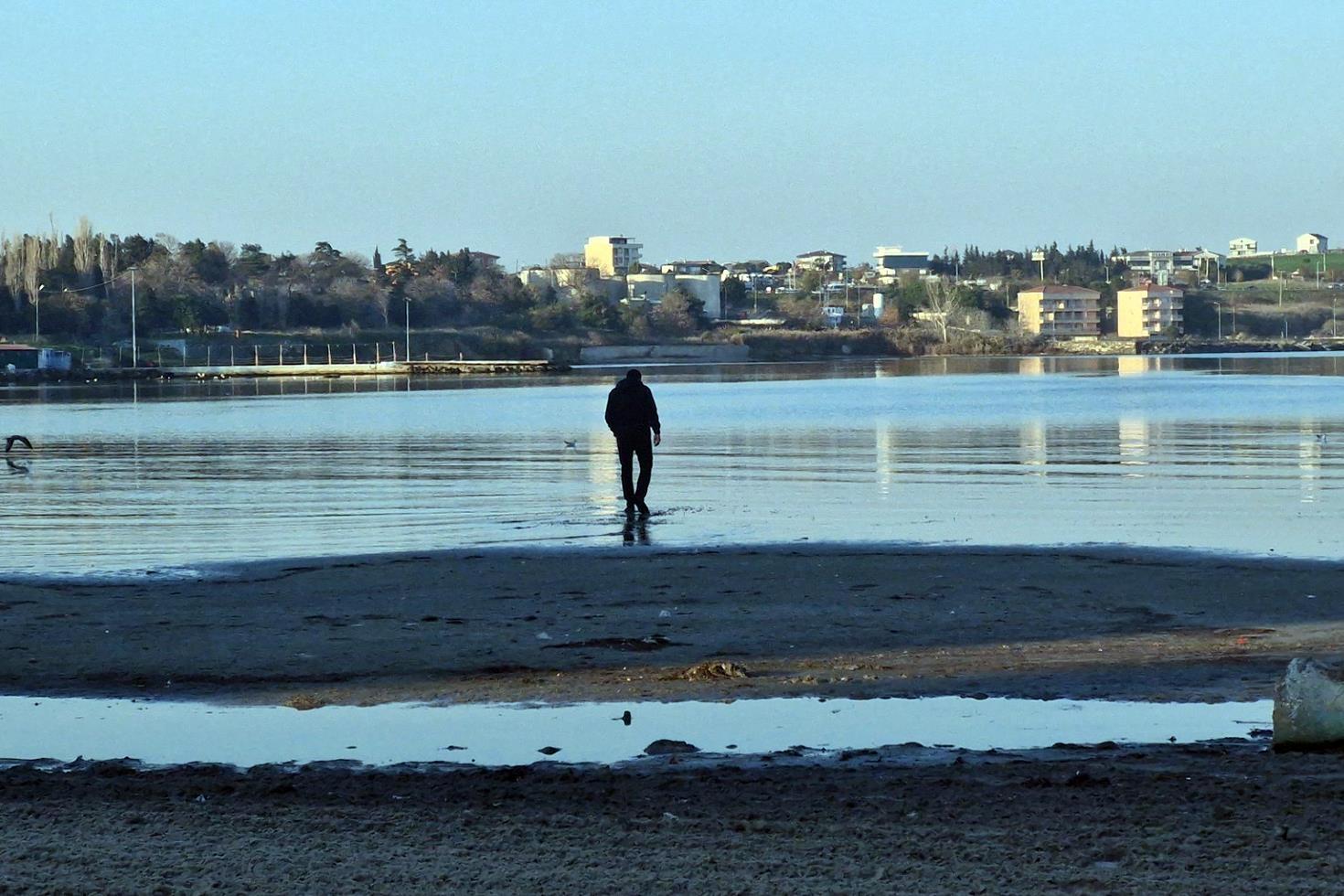 Tekirdağ’da deniz 20 metre çekildi
