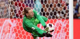 Üst üste 4 penaltı kurtardı! PSG'yi tek başına şampiyon yaptı