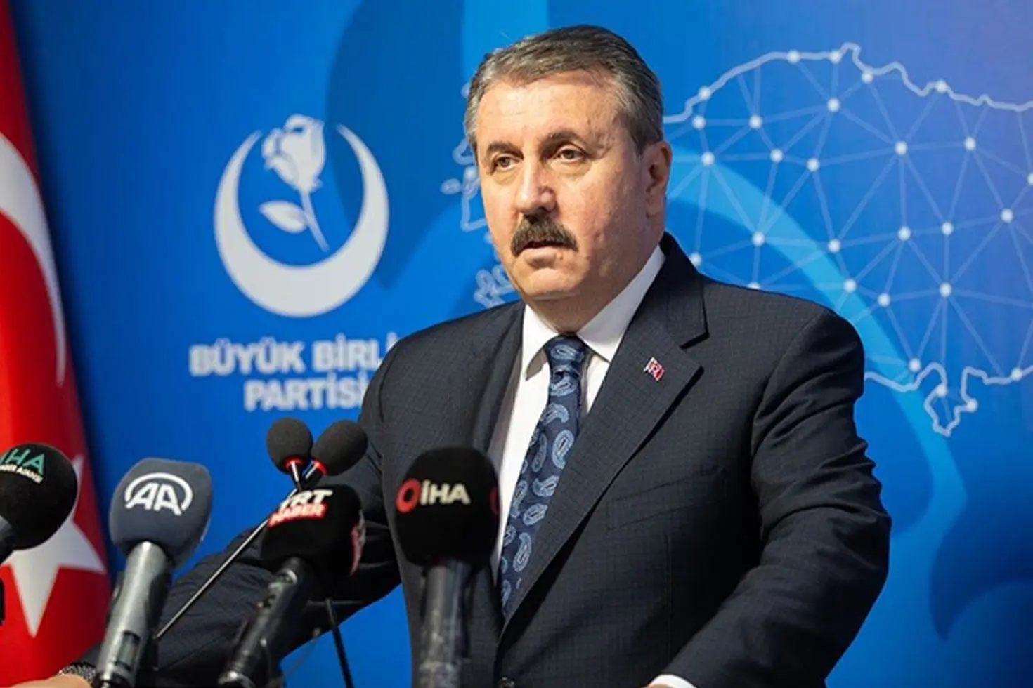 Destici’den DEM Parti’ye tepki, Bakan Fidan’a destek