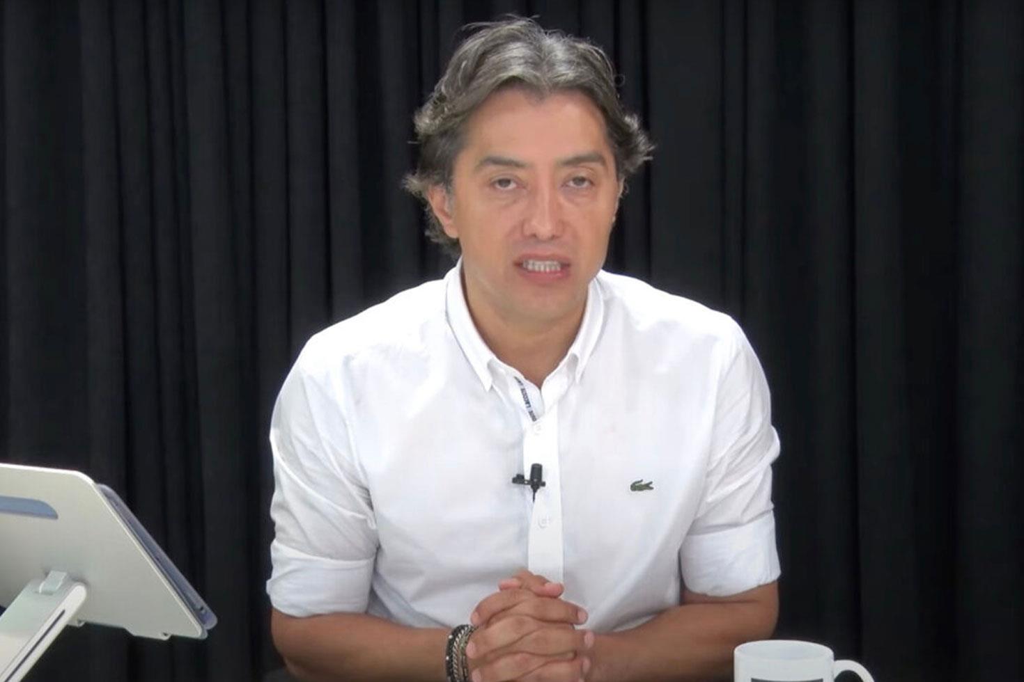 Gazeteci Emrullah Erdinç gözaltına alındı.