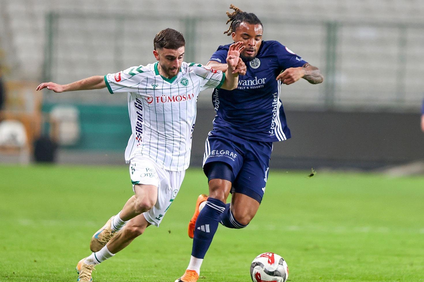 Konyaspor, Antalyaspor karşısında tek golle güldü