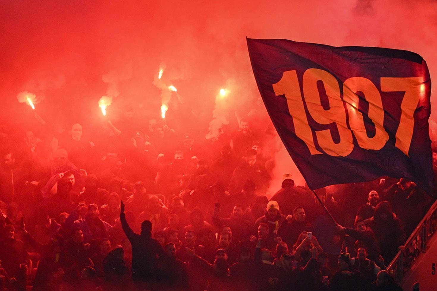 4.5 yıllık anlaşma Fenerbahçe ilk transferini yaptı