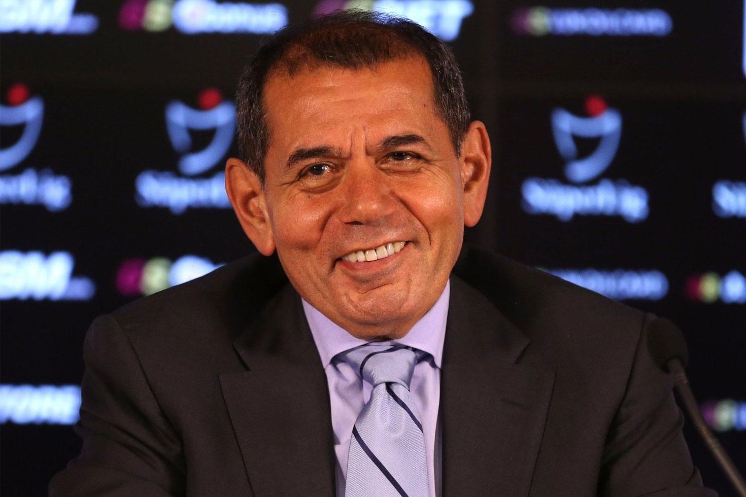 Dursun Özbek’ten taraftara yeni yıl hediyesi İşte o yıldız isim