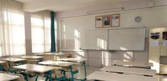 Okulda skandal! Kızların müstehcen fotoğraflarını ürettiler