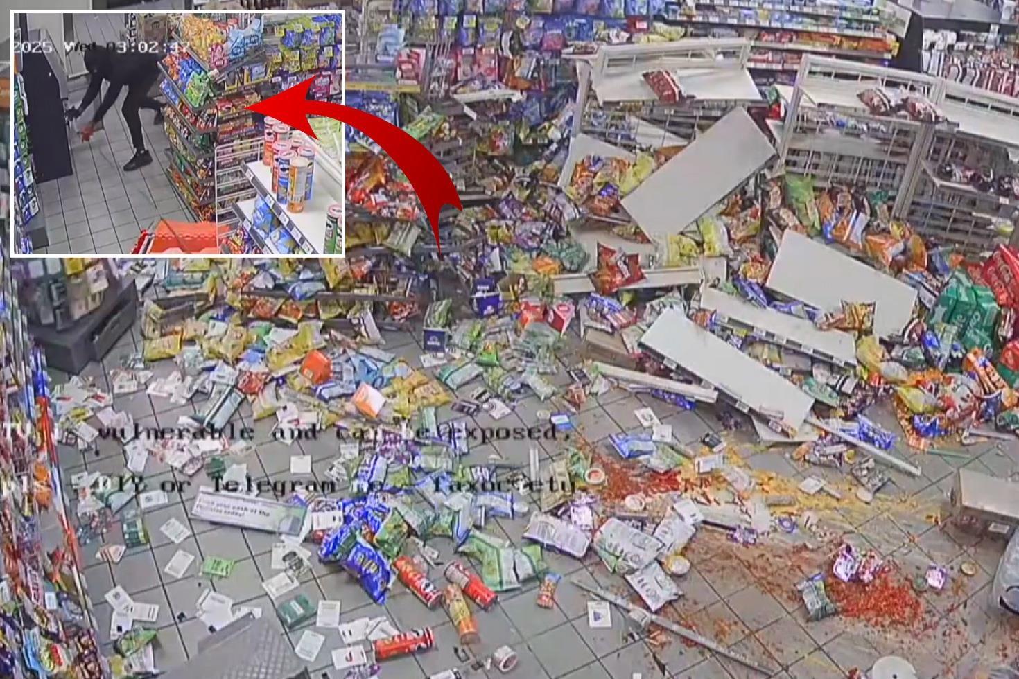 Eşi benzeri görülmemiş hırsızlık Halatla araca bağladı, ortalığı yerle bir etti