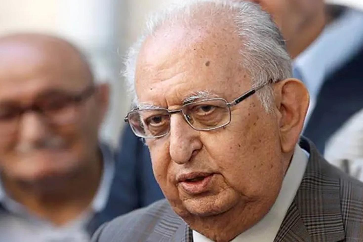 Eski TBMM Başkanı Hüsamettin Cindoruk yoğun bakımda