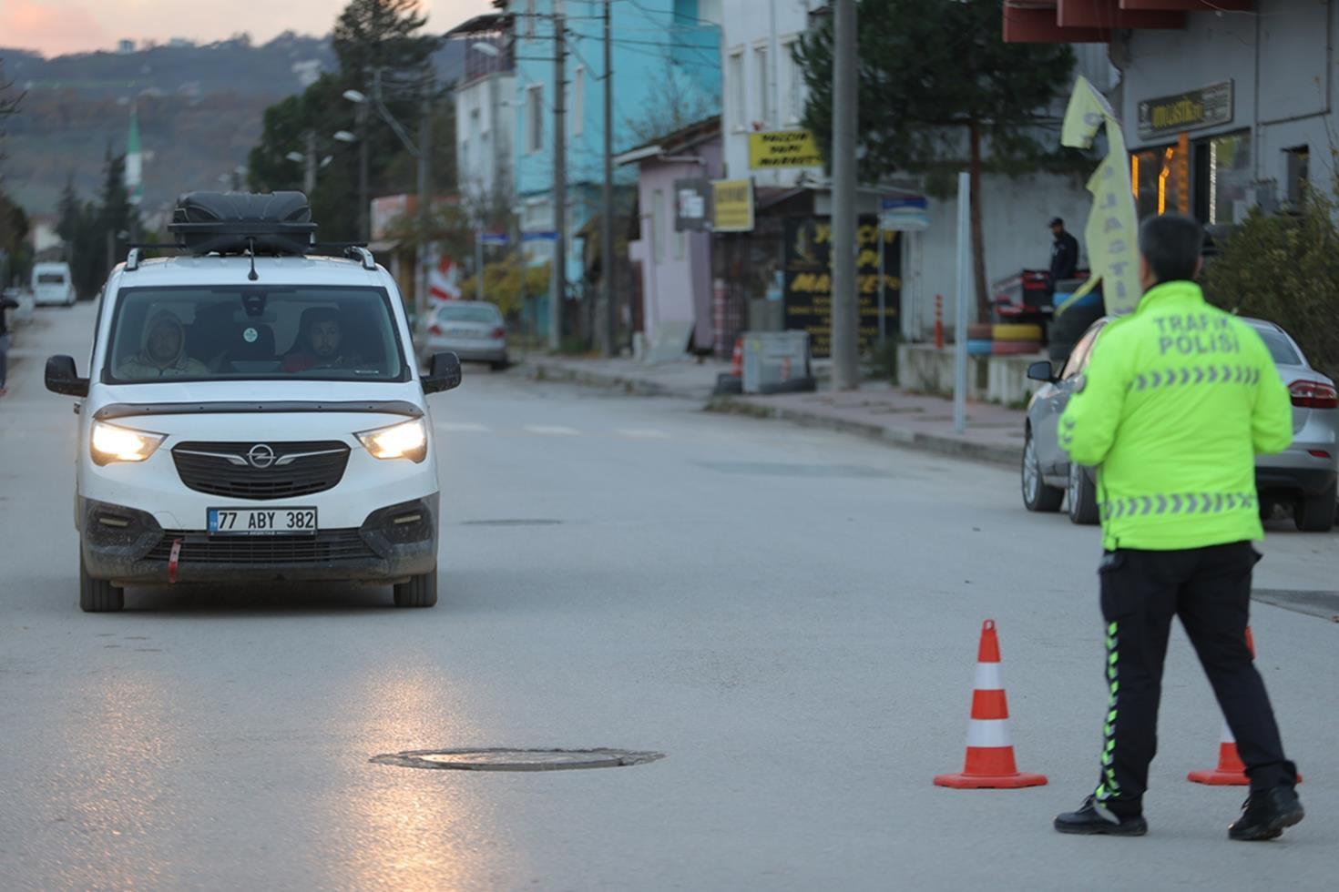 Yalova’da son durum: Okullarda eğitime ara verildi, bölgede elektrik ve doğalgaz kesildi