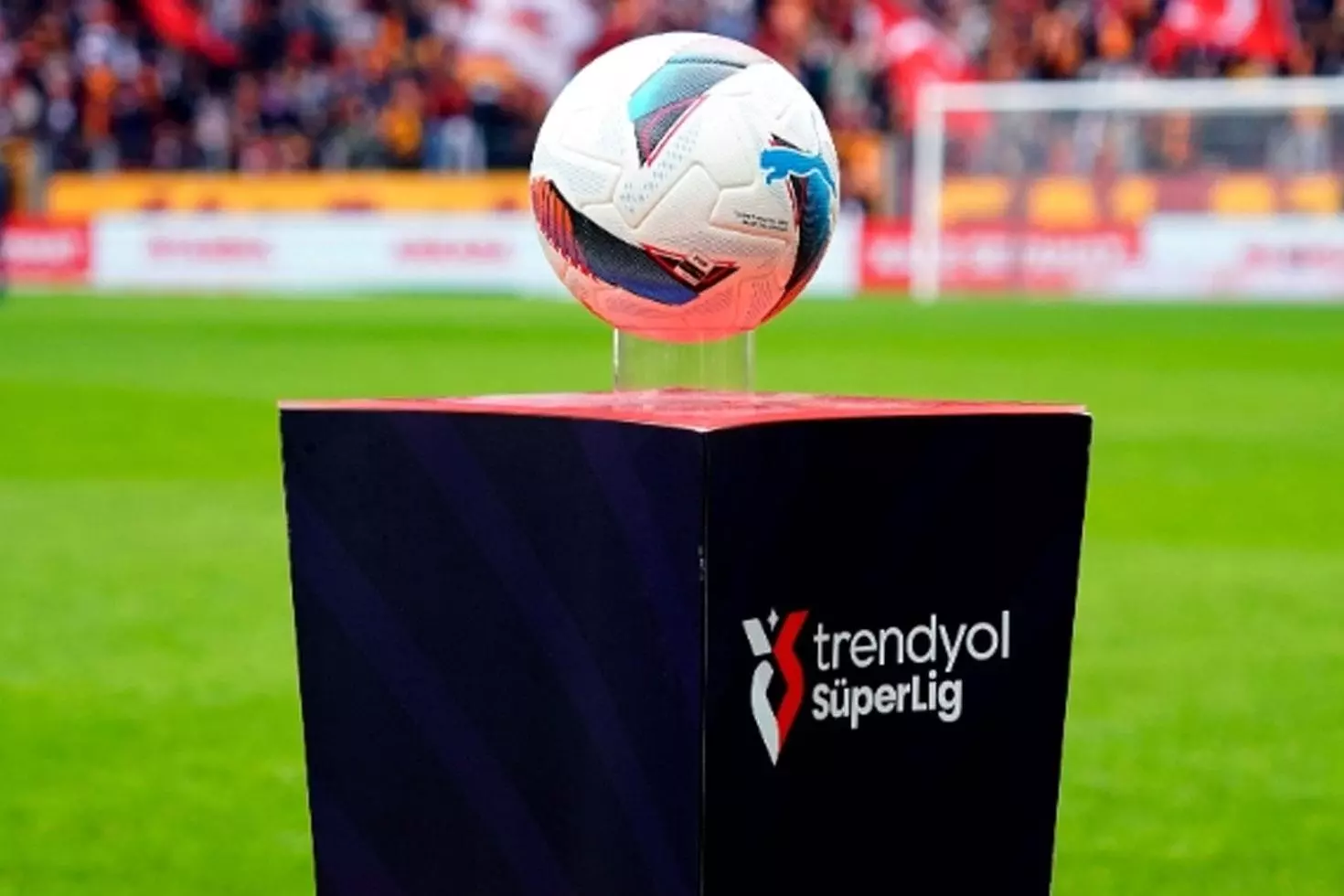 Antalyaspor’da şok Yıldız isim sözleşmesini feshedip şehri terk etti