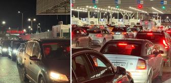 Akın akın Türkiye'ye geliyorlar! Yılbaşı alışverişi yapanlar sınır kapılarına yığıldı