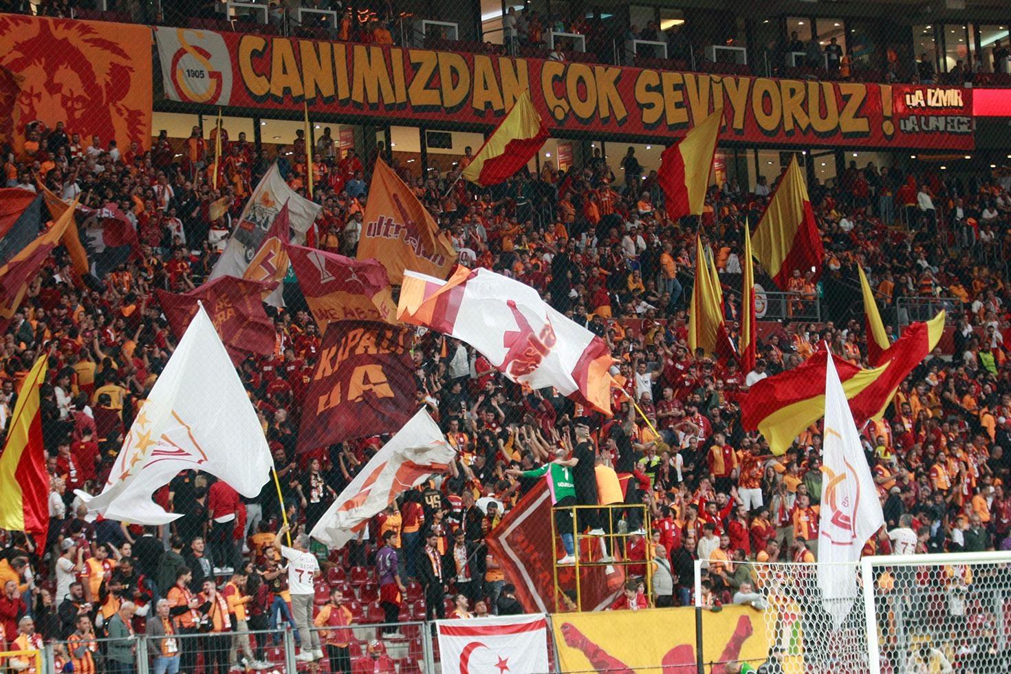 Galatasaray MCT Technic, Başantrenör Yakup Sekizkök ile yollarını ayırdı