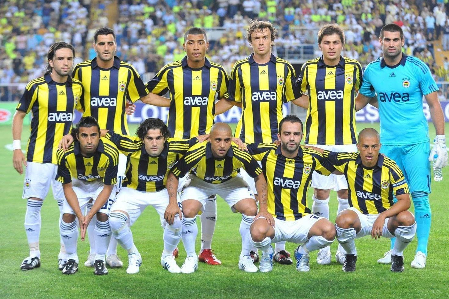 Fenerbahçe’nin eski yıldızı Roberto Carlos hastaneye kaldırıldı