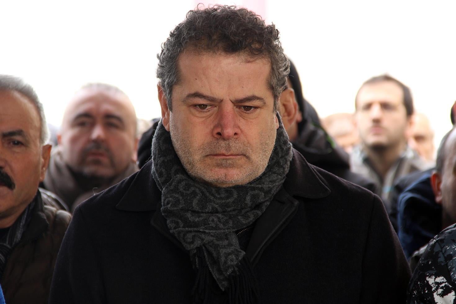 Gazeteci Cüneyt Özdemir’in annesi Çorum’da toprağa verildi