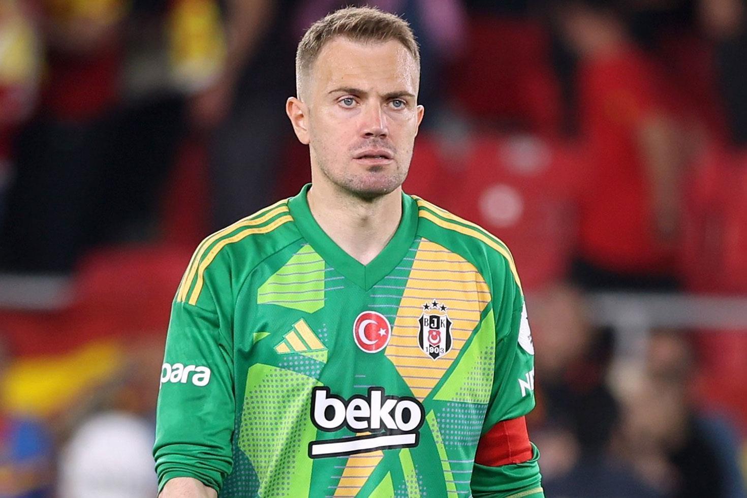 Resmen açıklandı Beşiktaş, Mert Günok ile yollarını ayırdı