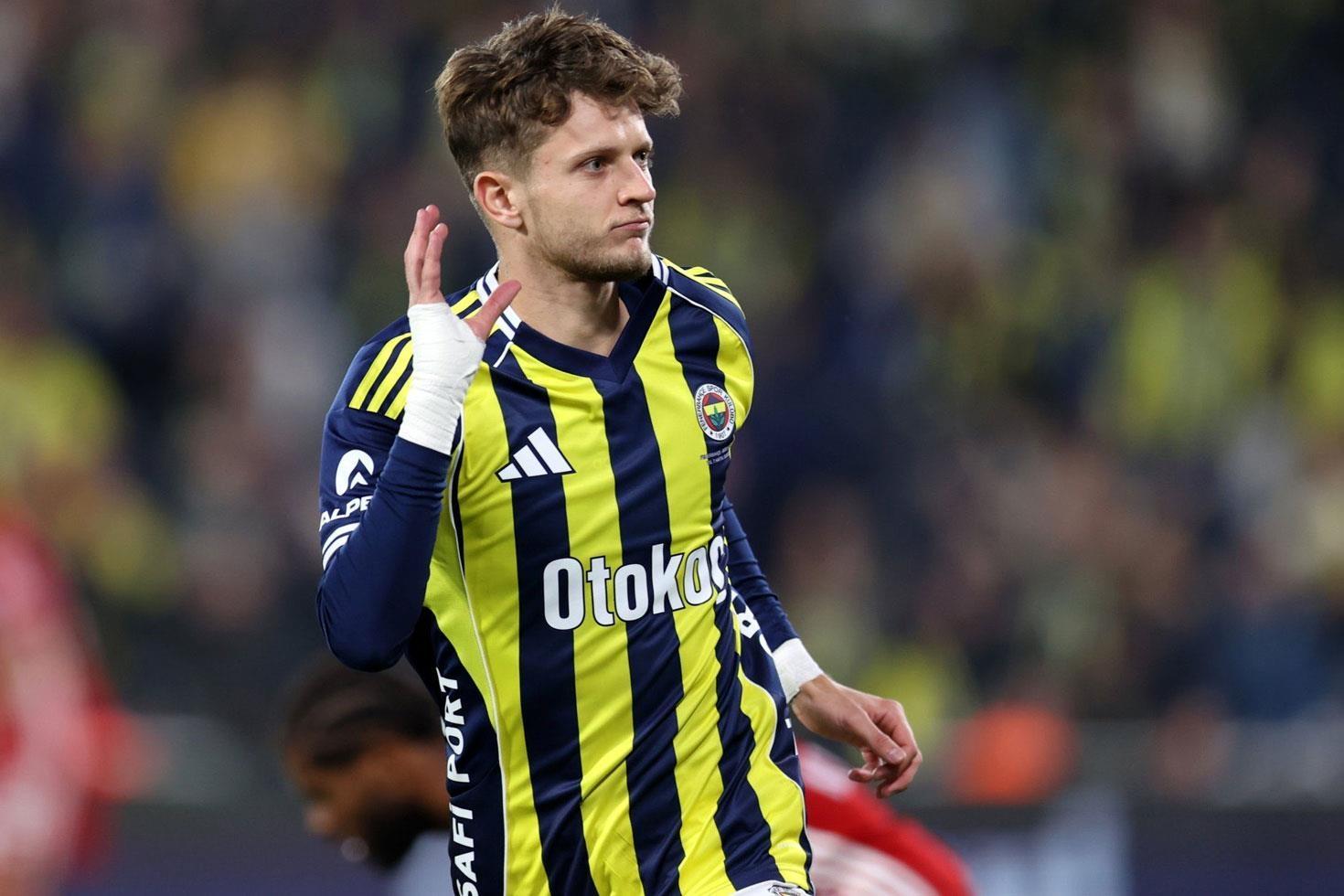 Görüşmeler başladı Szymanski Fenerbahçe’den gidiyor