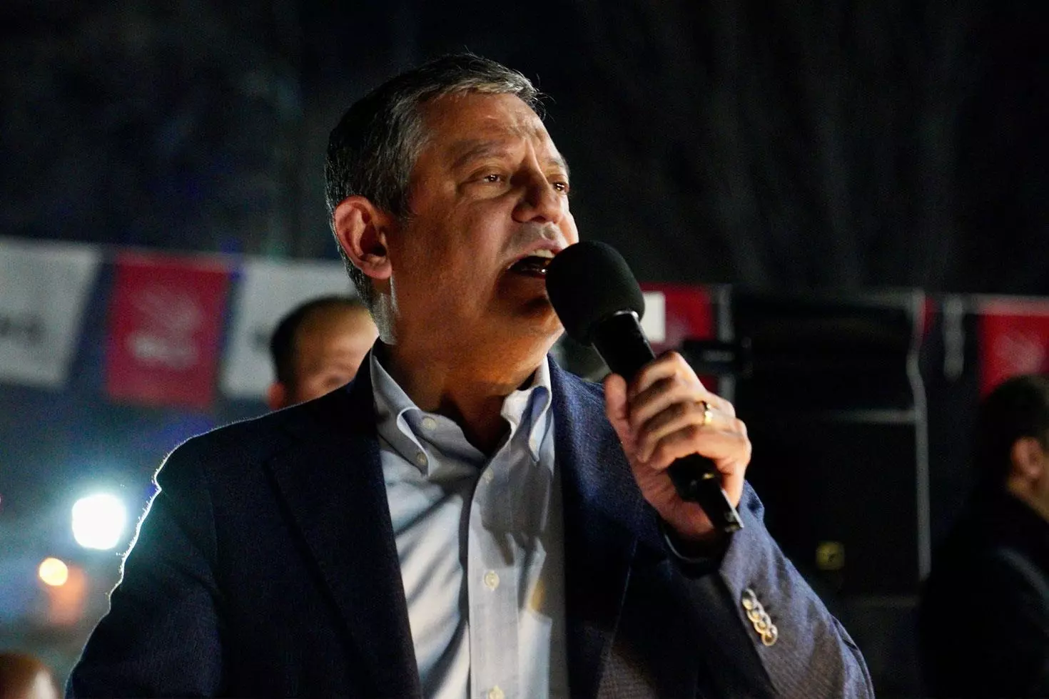 Özgür Özel’den 5 il ve ilçede ’seçimler yenilensin’ çağrısı