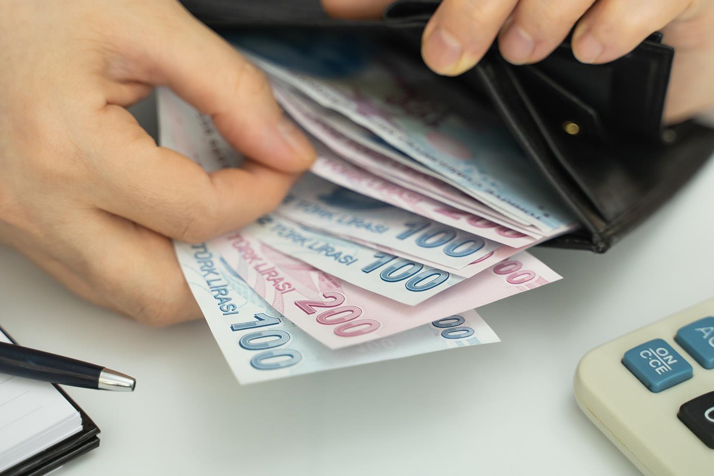 Vatandaşı isyan ettiren aidatlara bakanlık freni Tavan zam oranı belli oldu