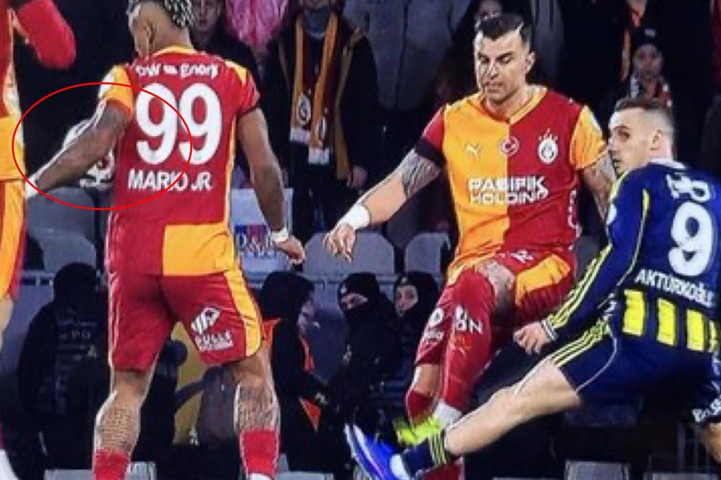 Dev finale damga vuran pozisyon