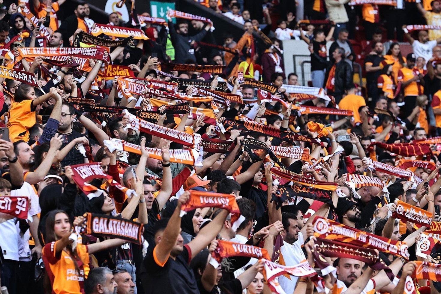 Galatasaray’dan Fenerbahçe yenilgisini unutturacak dev transfer İşte o yıldız