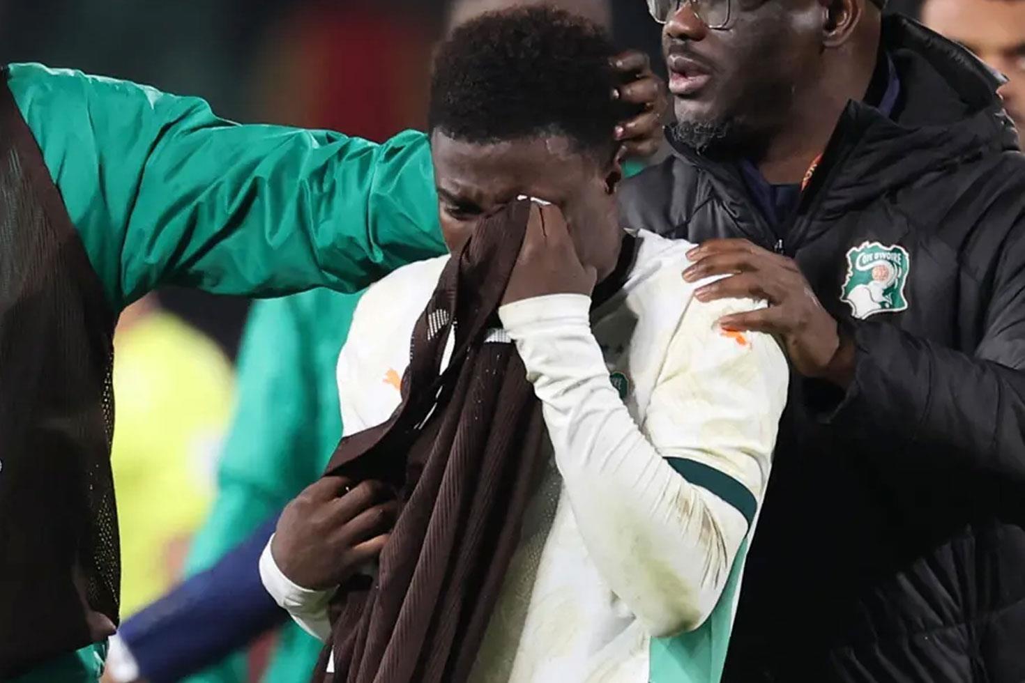 Fildişi Sahili Afrika Kupası’na veda etti, Oulai maç sonunda gözyaşlarına boğuldu