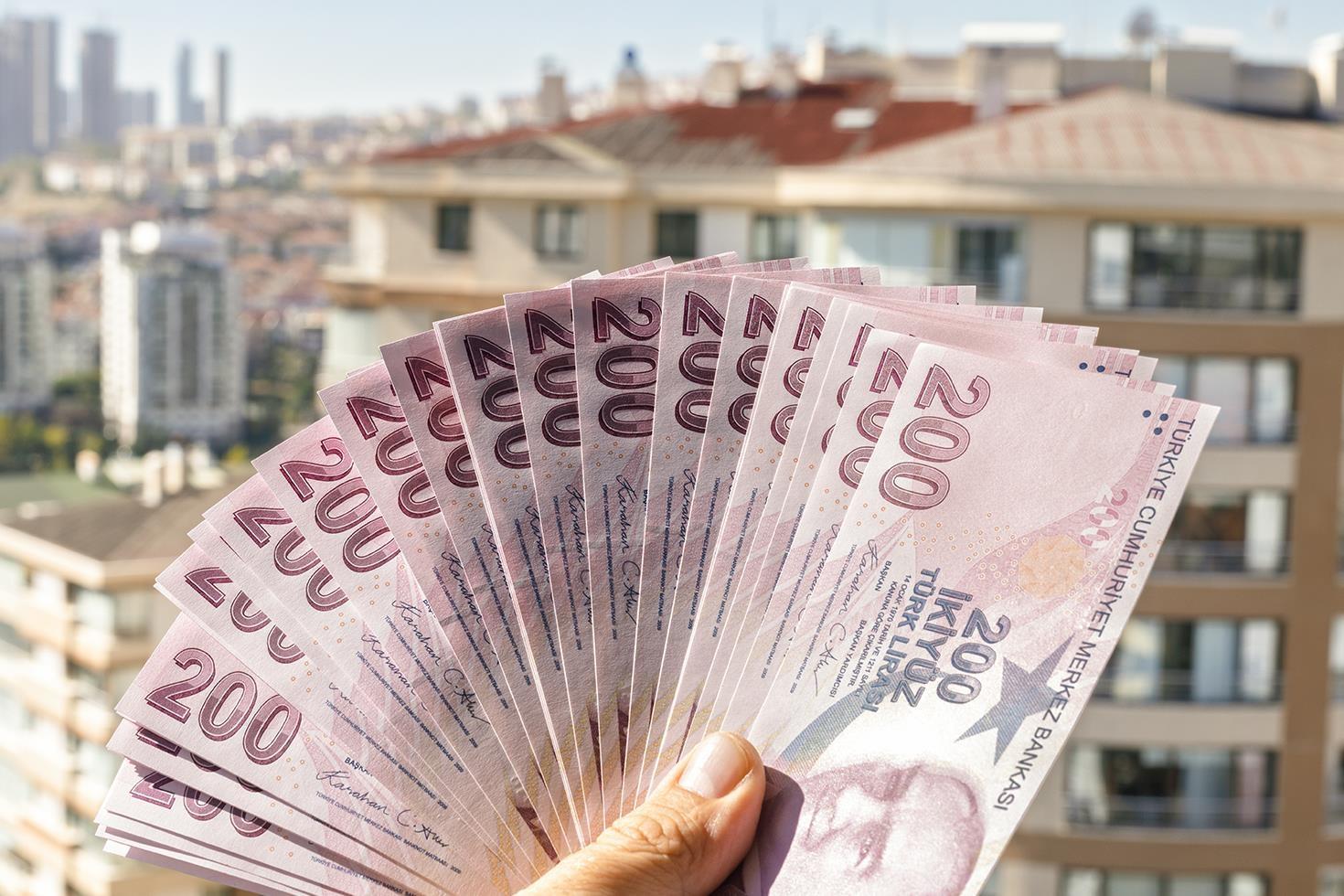 Aidat düzenlemesi Meclis’e geldi, fırsatçılar hemen fahiş zam yaptı