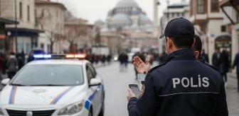 Uyuşturucu çetesinin kuryesi, polisi mesleği sayesinde atlatıyormuş