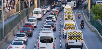 Motorine gece yarısı 1 lira 8 kuruş zam geldi