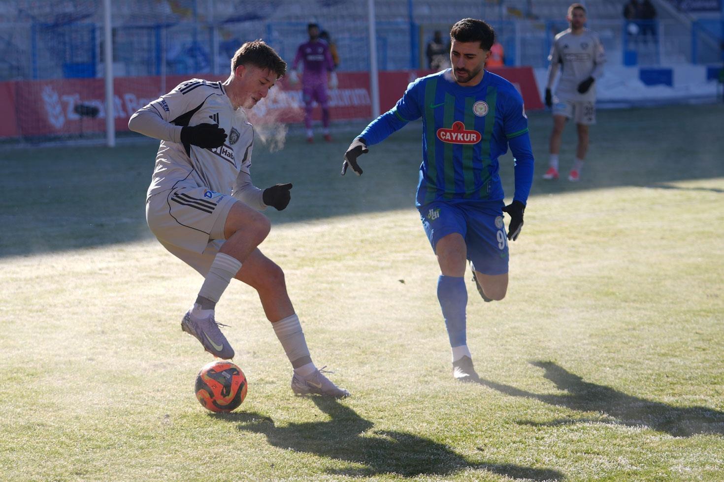 Ziraat Türkiye Kupası’nda sürpriz 1. Lig takımı Süper Lig ekibini devirdi