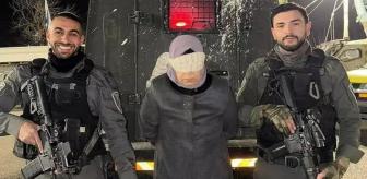 30 yıllık korku! Komutanın eşini gözaltına alıp böyle poz verdiler