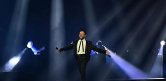 Tarkan, yaklaşık 7 yıl aradan sonra İstanbul'da yeniden sahneye çıktı