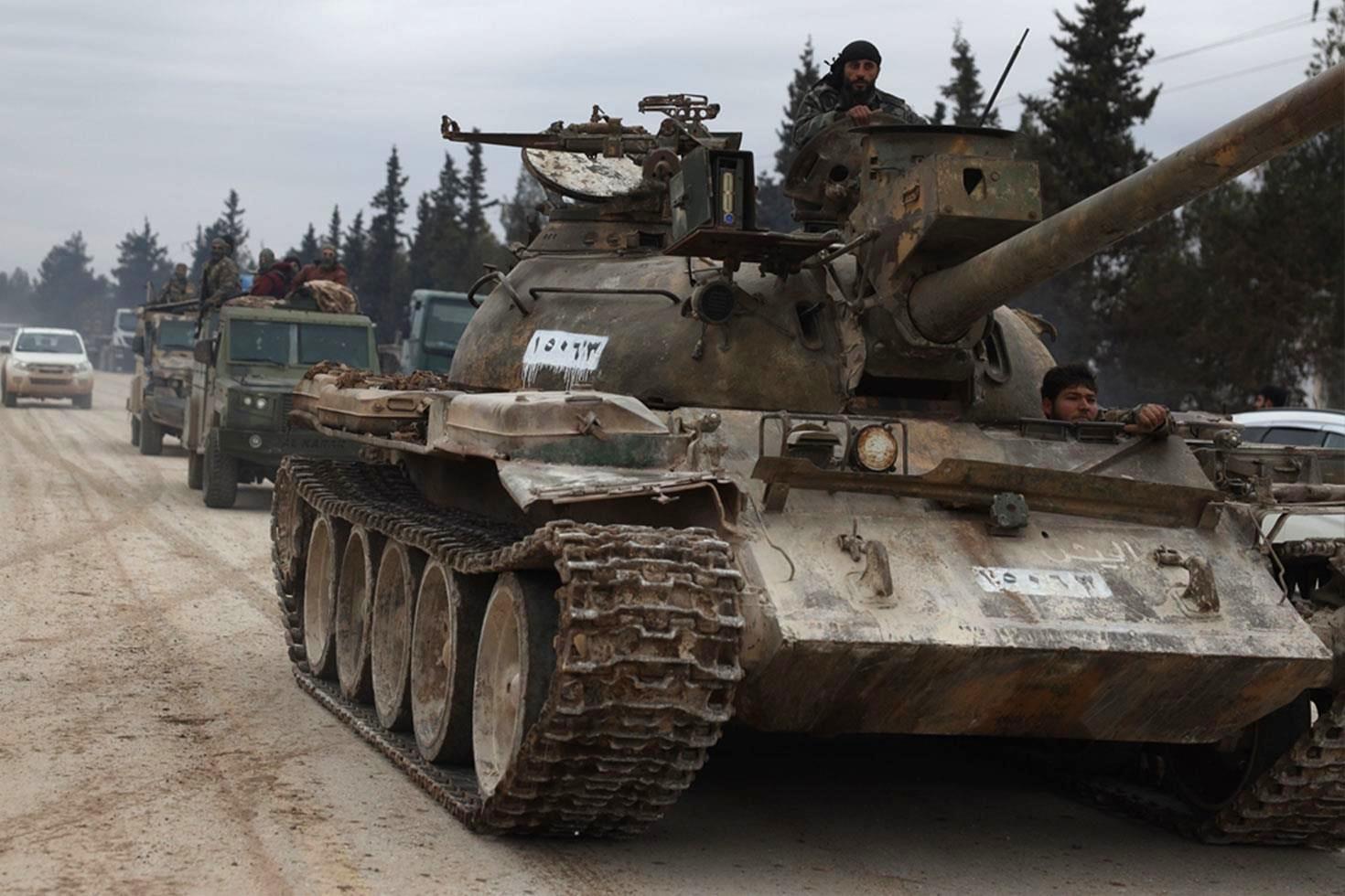 SDG unsurları çekildi, Suriye ordusu stratejik önemdeki Tabka’ya girdi