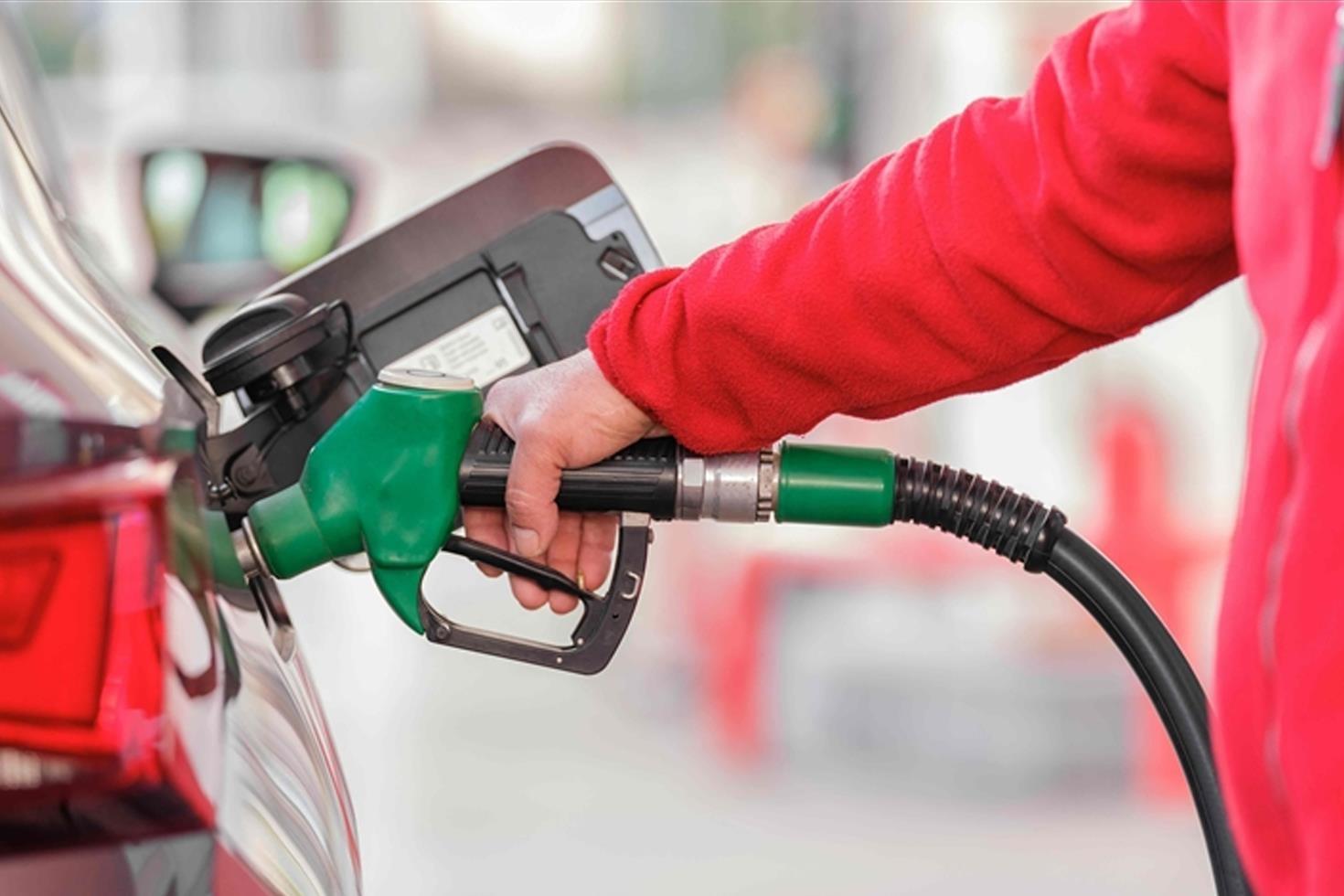 Tabela değişti Akaryakıta önce zam sonra indirim geldi