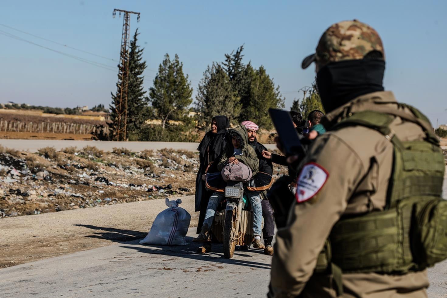 YPG’nin çekilme kararına Şam yönetiminden ilk tepki