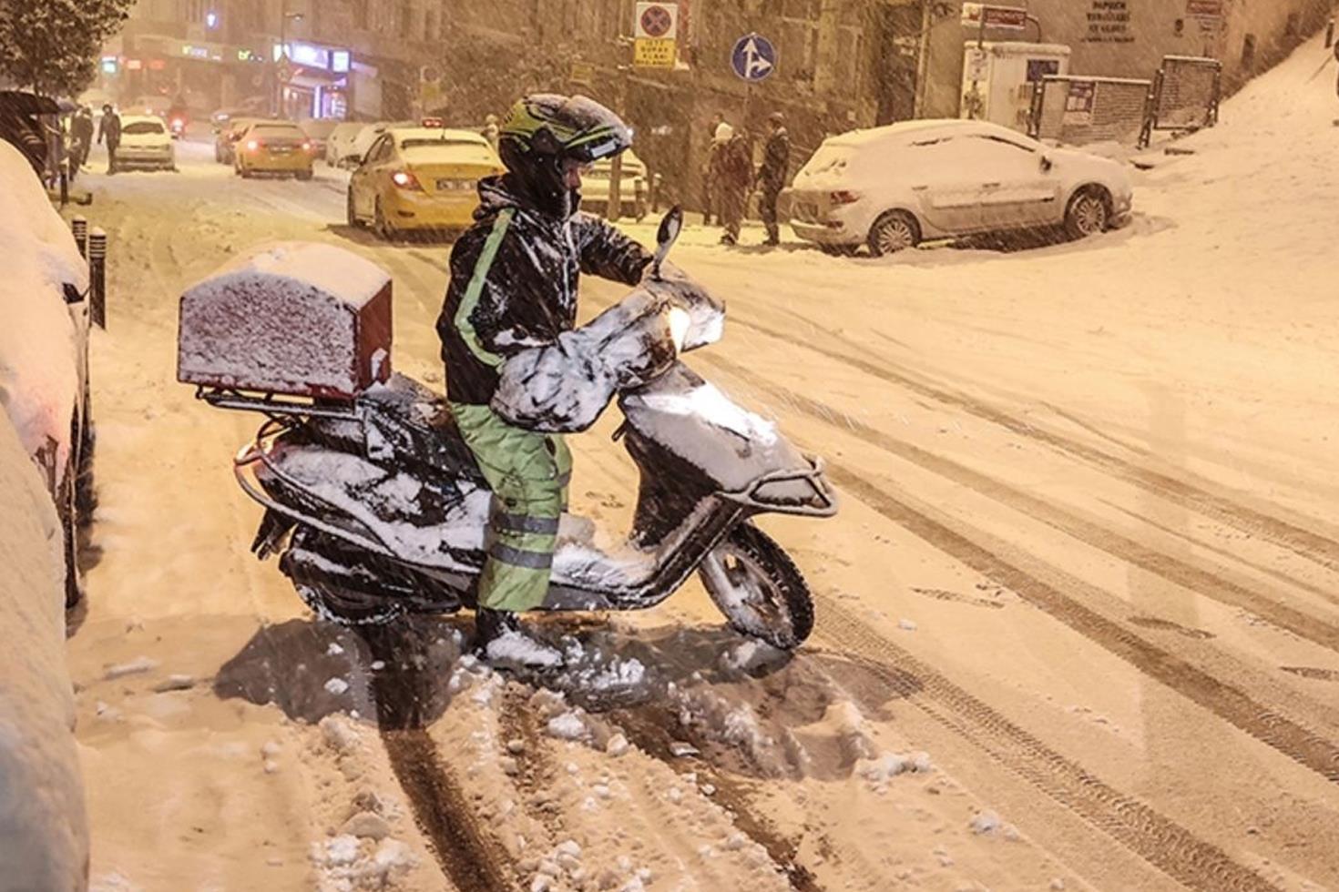 İstanbul’da trafiğe çıkış yasağıyla ilgili yeni karar