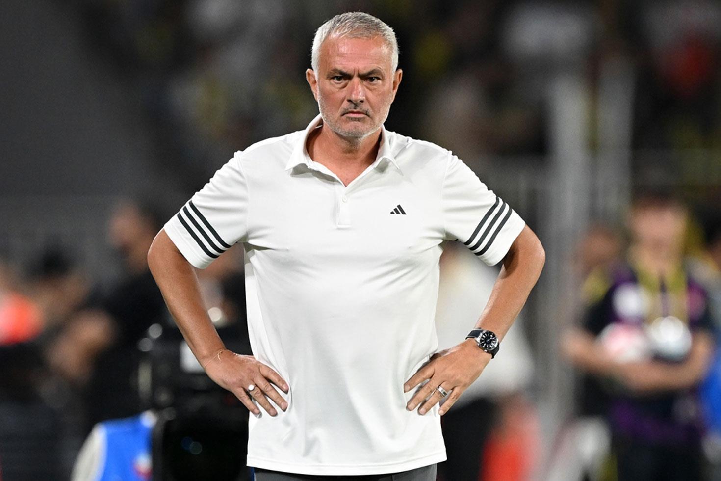 Fenerbahçe’nin eski yıldızından Mourinho’ya olay sözler: Karakteri eksik
