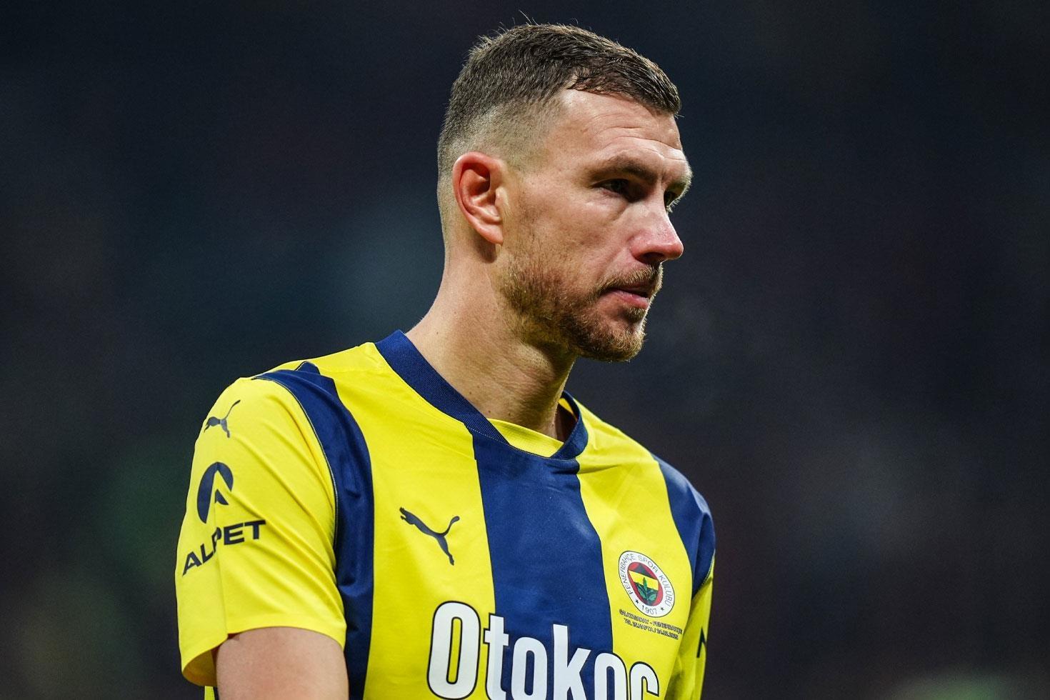Edin Dzeko imza yolunda