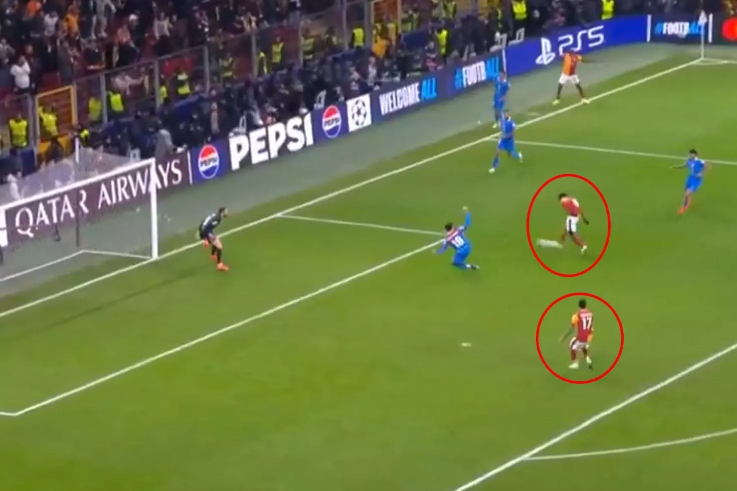 Taraftarlar ikiye bölündü 904’te Galatasaray taraftarını yıkan an