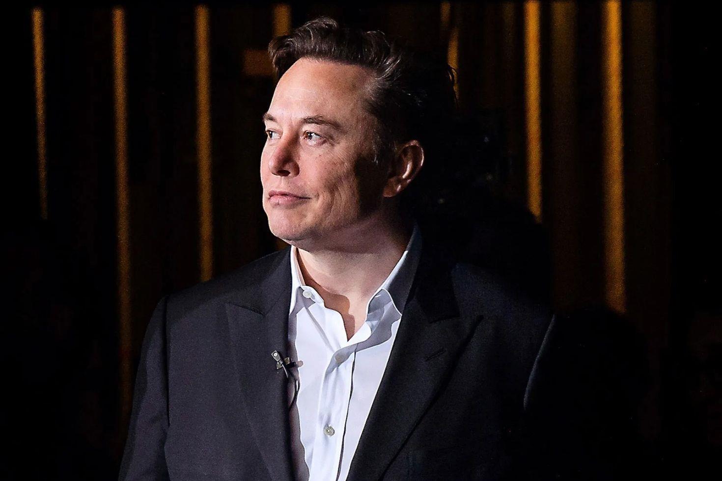 Elon Musk: Yapay zeka 5 yıl sonra insanlıktan daha akıllı olacak