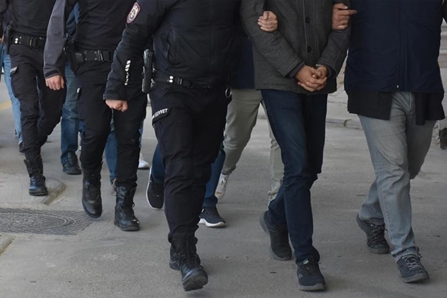 İstanbul merkezli 8 ilde yasadışı bahis operasyonu: 37 gözaltı