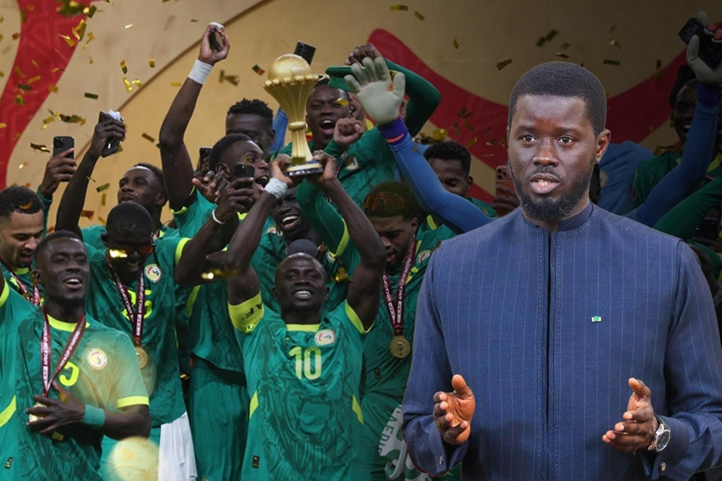 Ne madalya ne prim Şampiyon olan Senegalli topçulara asıl sürprizi cumhurbaşkanı yaptı