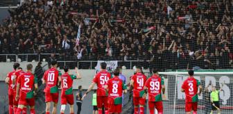 3 hafta önce şampiyonluğun bir numaralı adayıyken tepetaklak oldular