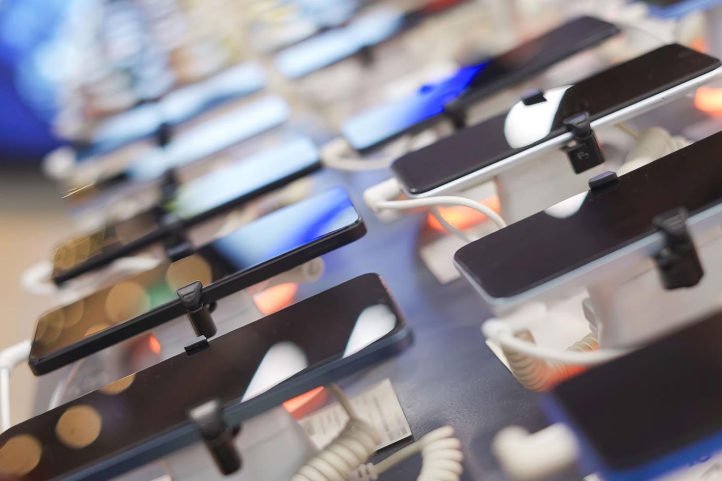 Piyasadan çekildiler Dünyaca ünlü şirket artık telefon üretmeyecek