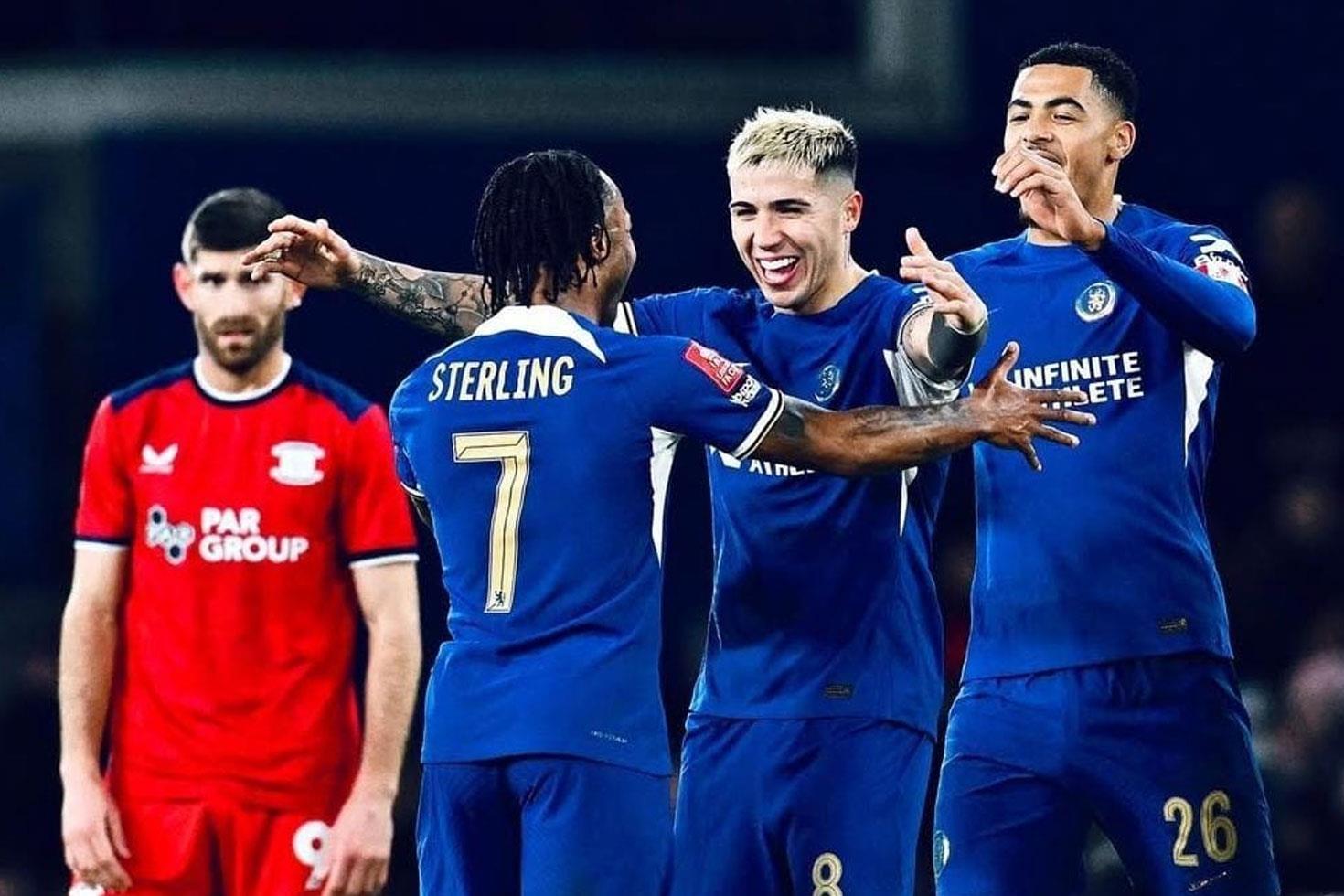 Chelsea’de Raheem Sterling’in sözleşmesi feshedildi