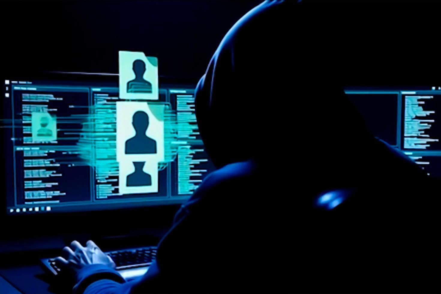 19 ilde dev operasyon Çocukları da hedef alan çok sayıda siber suçlu yakalandı